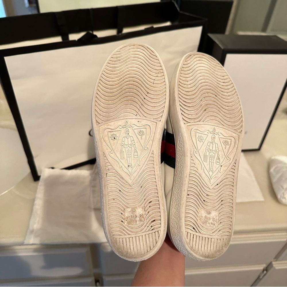GUCCI WOMENS ACE SNEAKER - Picture 7 of 13